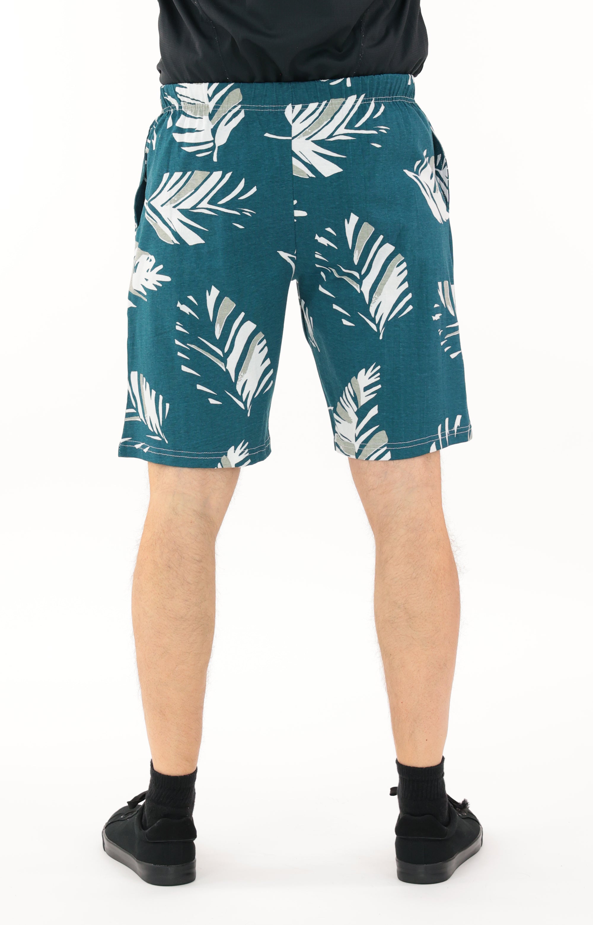 Zubaz NFL Adult Unisex Z88 Embroidered Leaf 3 Team Color Shorts, Philadelphia Eagles