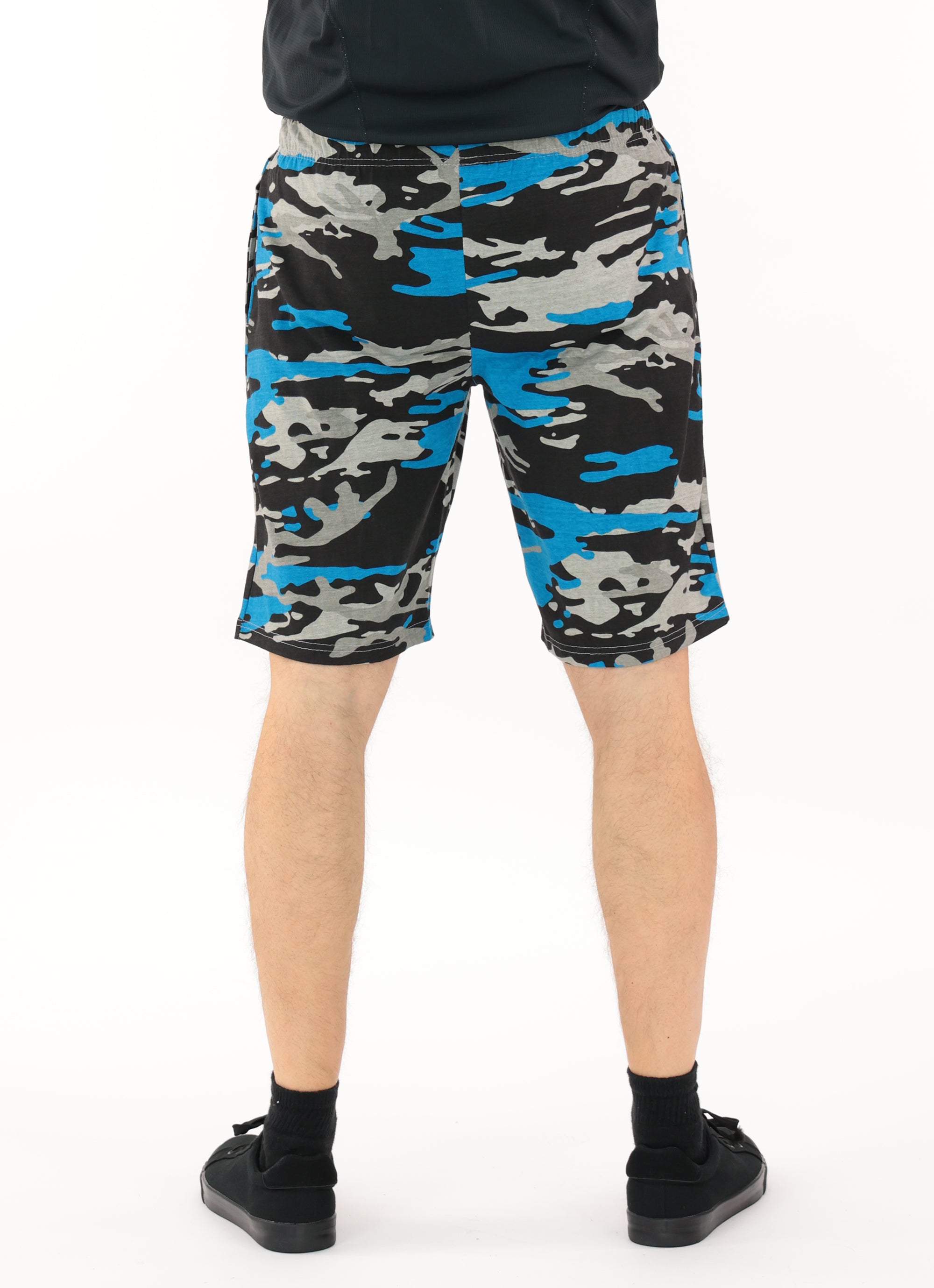 Zubaz NFL Adult Unisex Z88 Embroidered Alt Camo Shorts, Detroit Lions