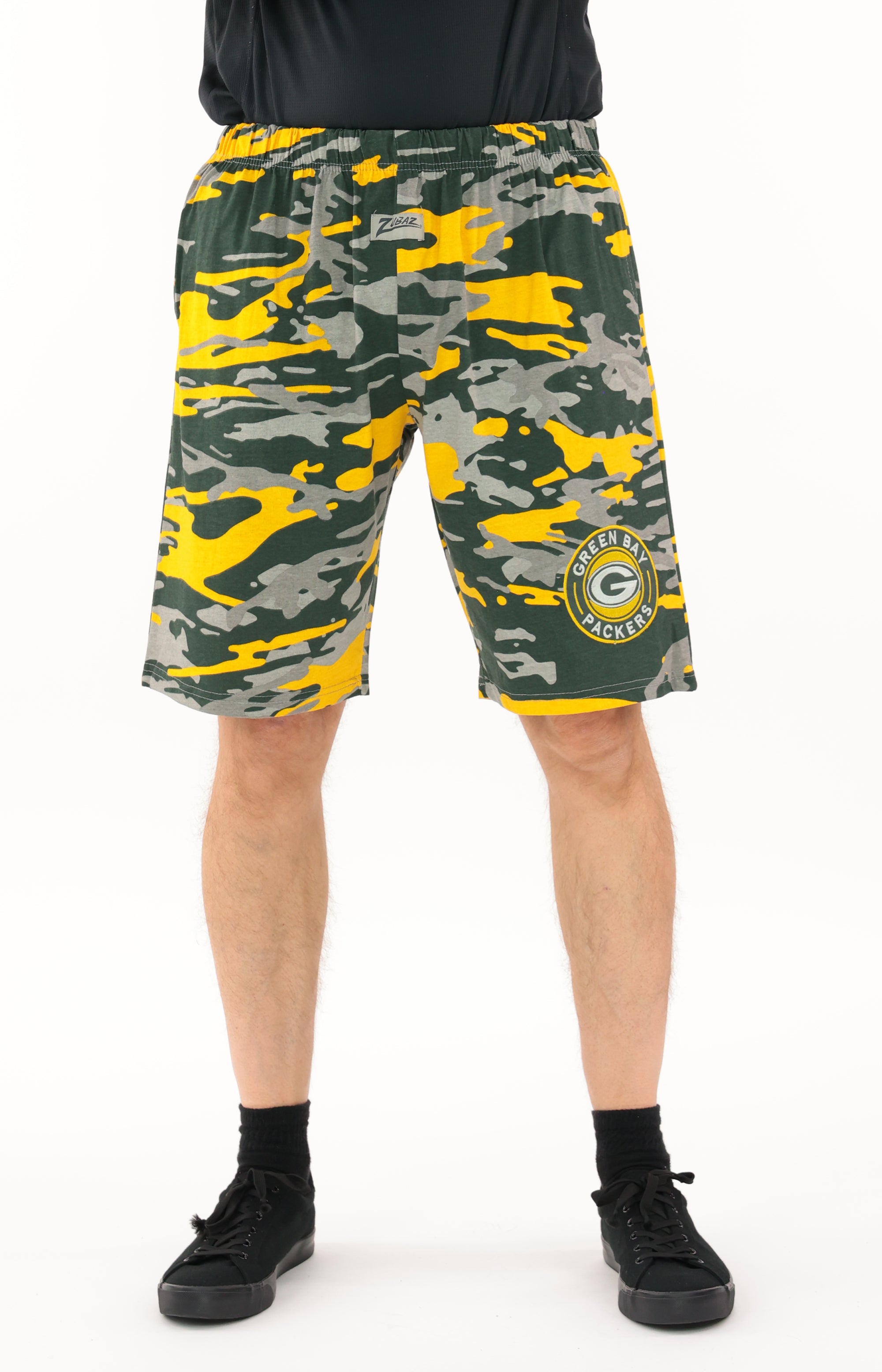 Zubaz NFL Adult Unisex Z88 Embroidered Alt Camo Shorts, Green Bay Packers