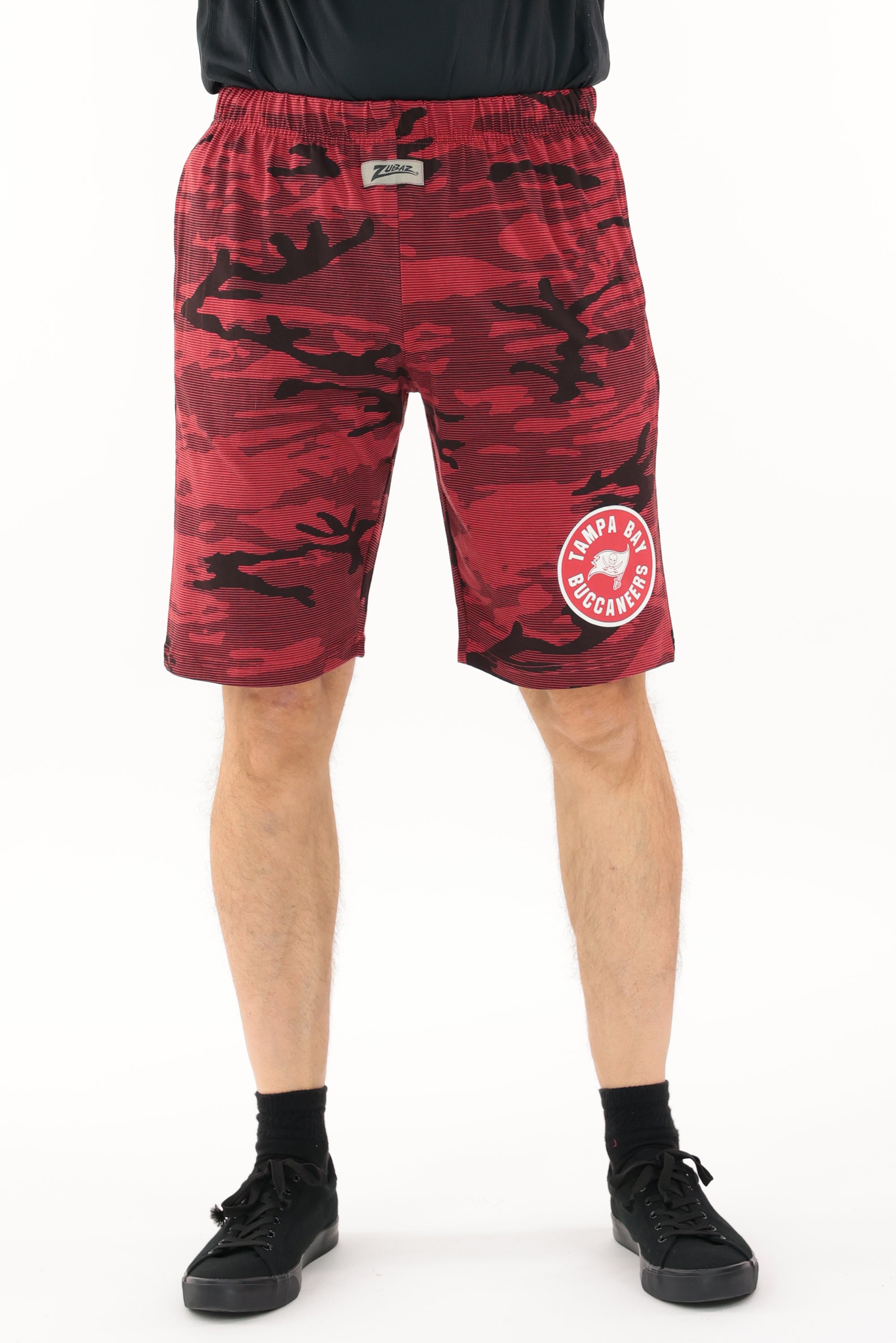 Zubaz NFL Adult Unisex Z88 Camo Lines Shorts, Tampa Bay Buccaneers