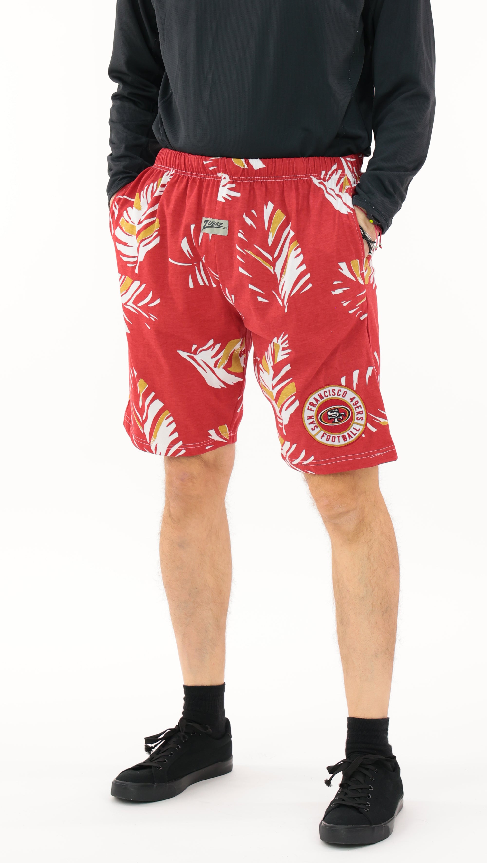 Zubaz NFL Adult Unisex Z88 Embroidered Leaf 3 Team Color Shorts, San F