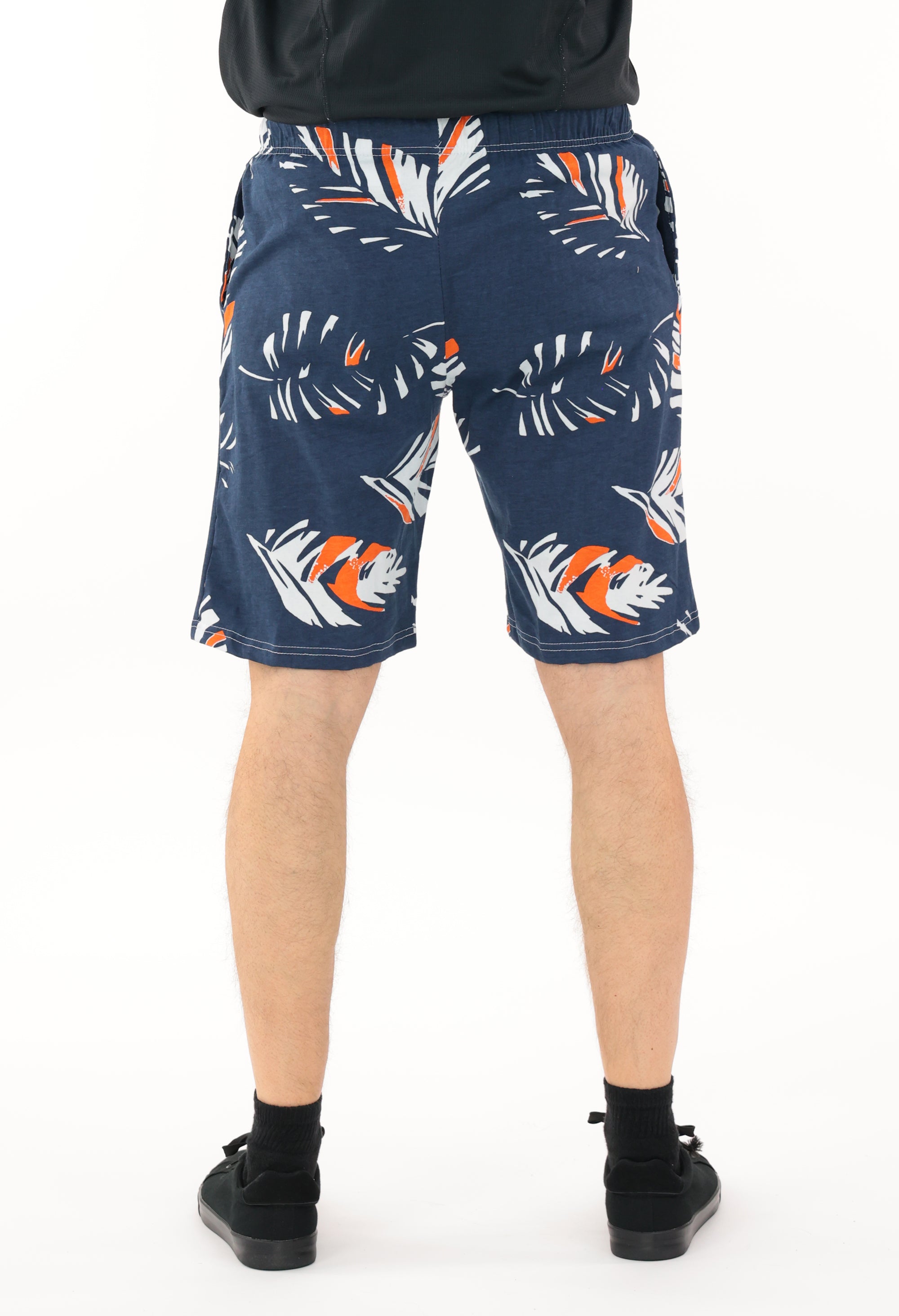 Zubaz NFL Adult Unisex Z88 Embroidered Leaf 3 Team Color Shorts, Chicago Bears