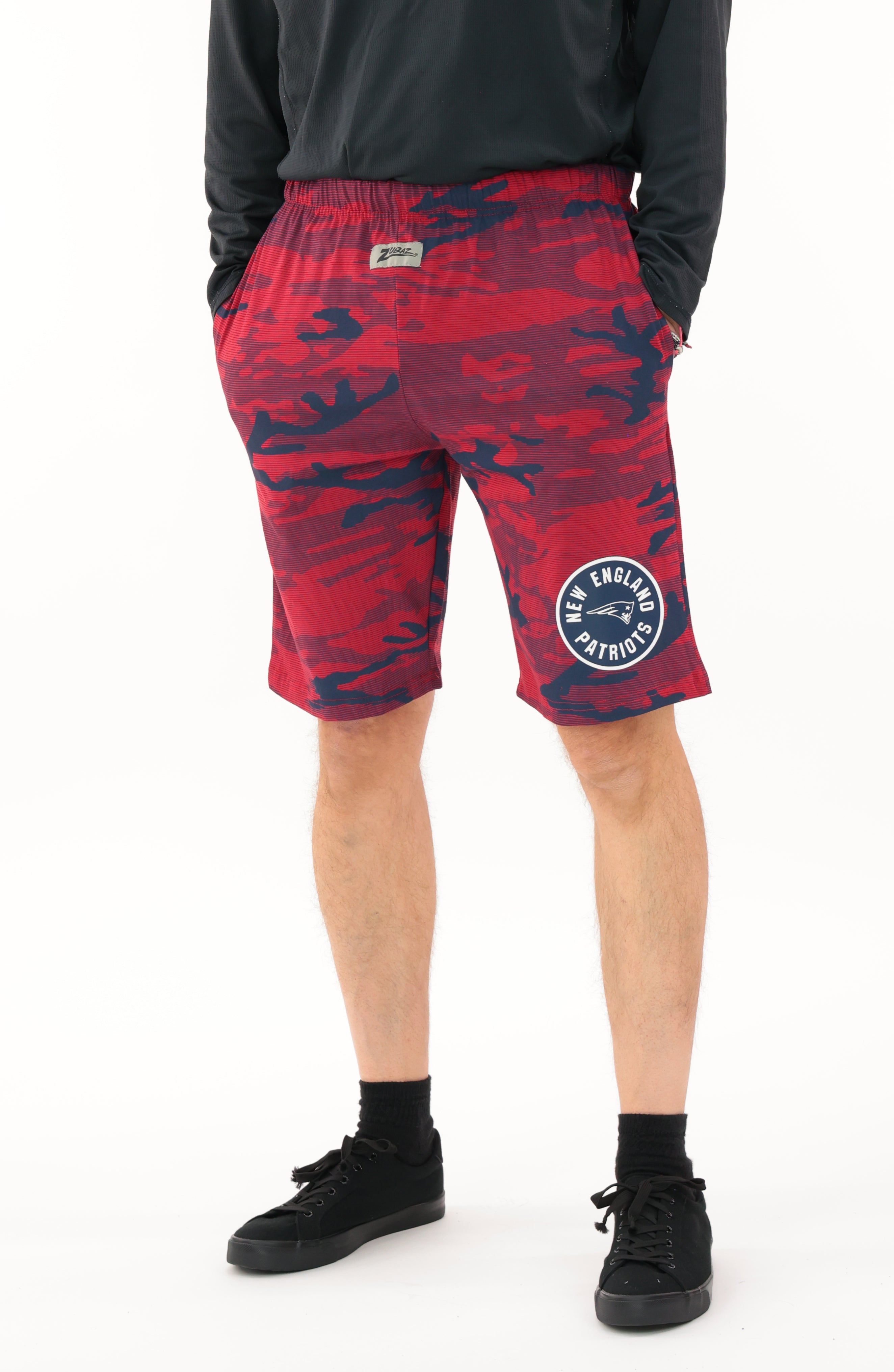 Zubaz NFL Adult Unisex Z88 Camo Lines Shorts, New England Patriots