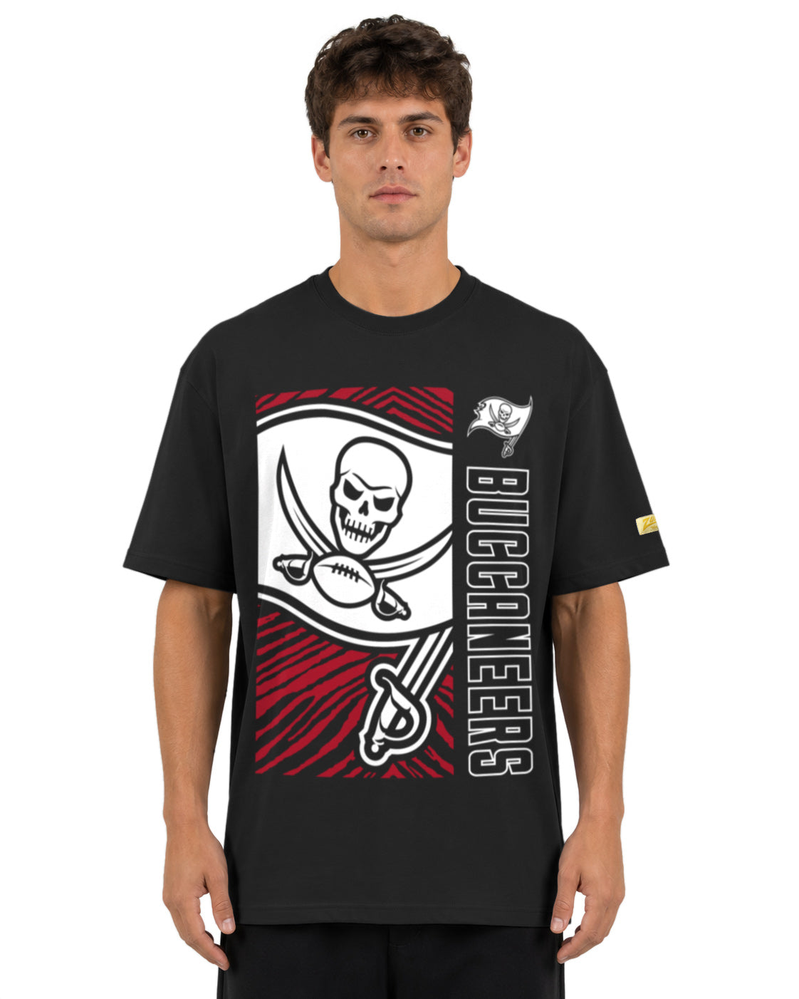 Zubaz NFL Vintage 90s MVP Graphic T-Shirt, Tampa Bay Buccaneers