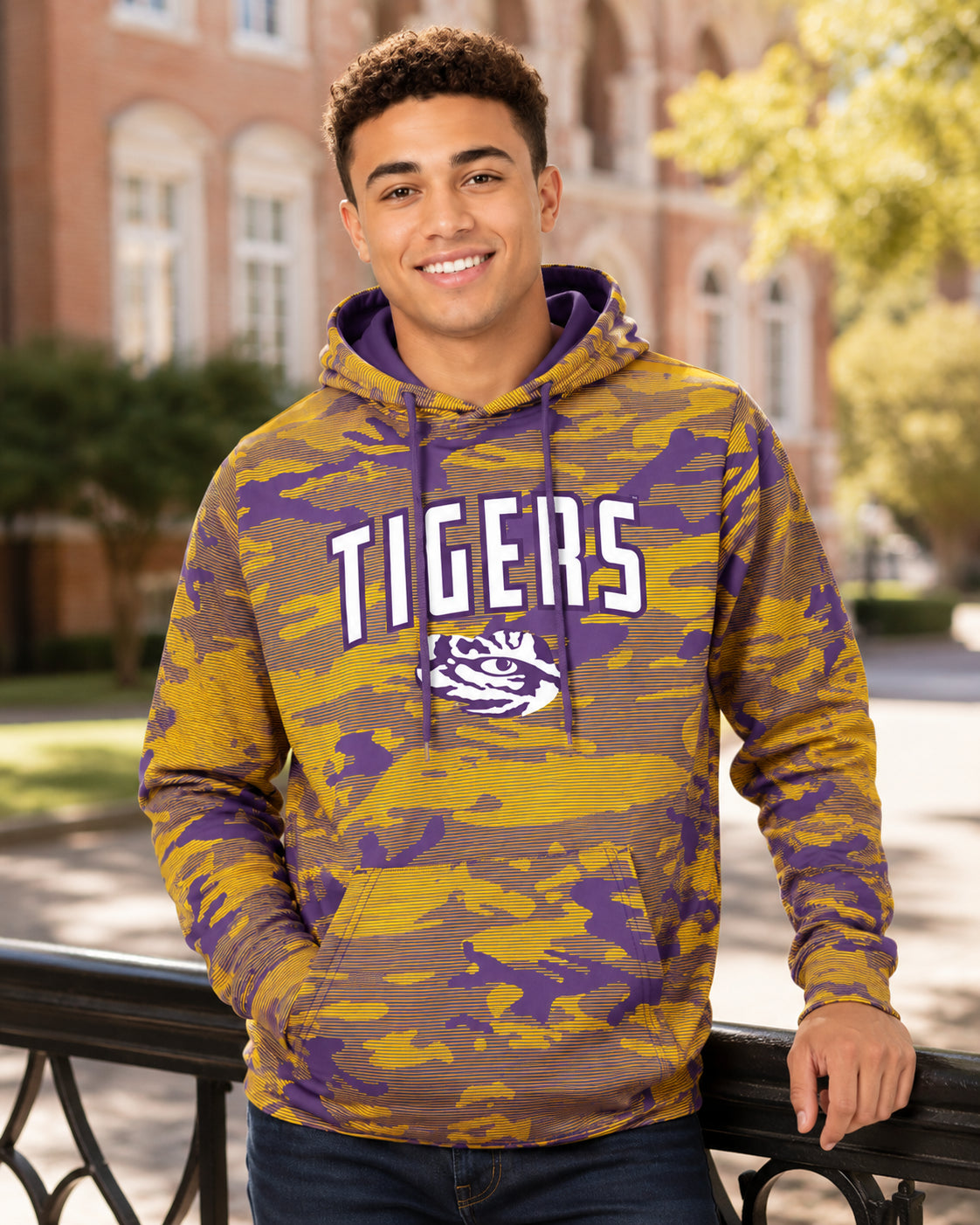 Zubaz NCAA LSU Tigers Men's Arch All-Over Camo Hoodie