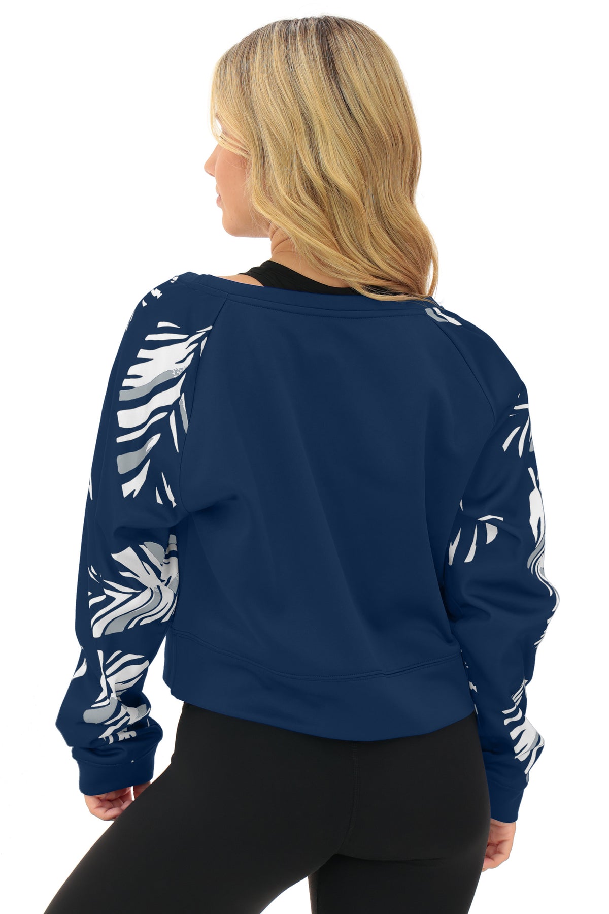 Zubaz NFL Dallas Cowboys Women's 3 Color Leaf Script Boatneck Raglan Crew