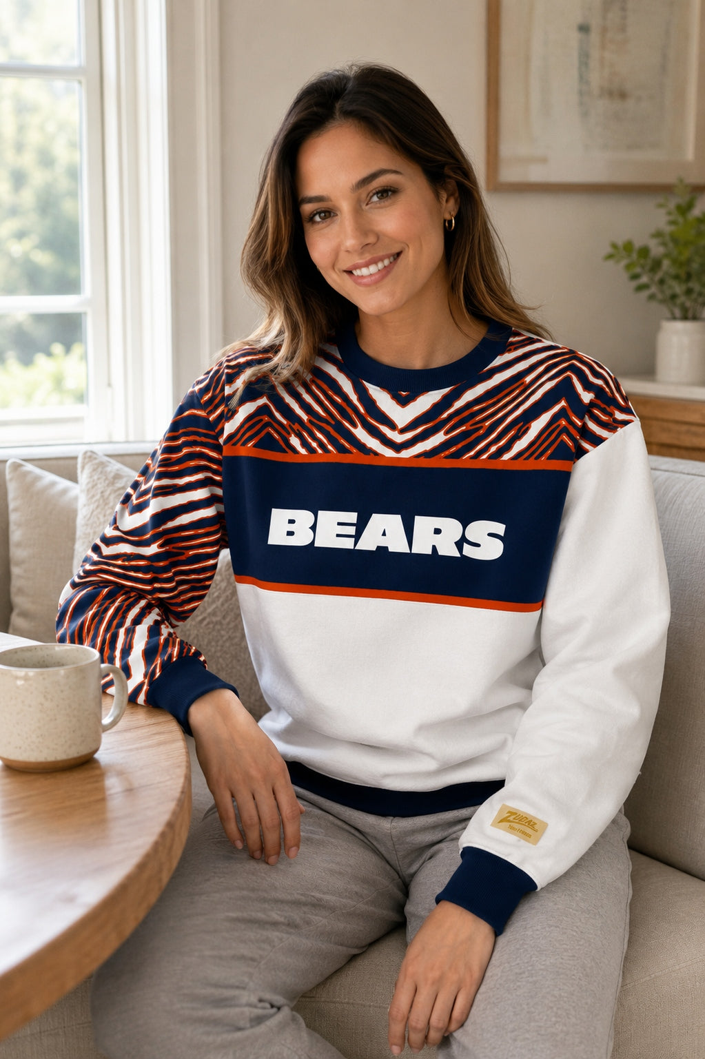 Zubaz NFL Men's & Women's 90s Strong Arm Crew, Chicago Bears