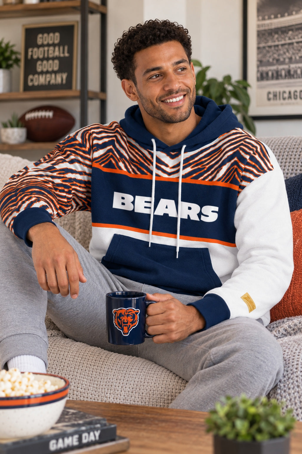 Zubaz NFL Men's & Women's 90s Strong Arm Hoodie, Chicago Bears