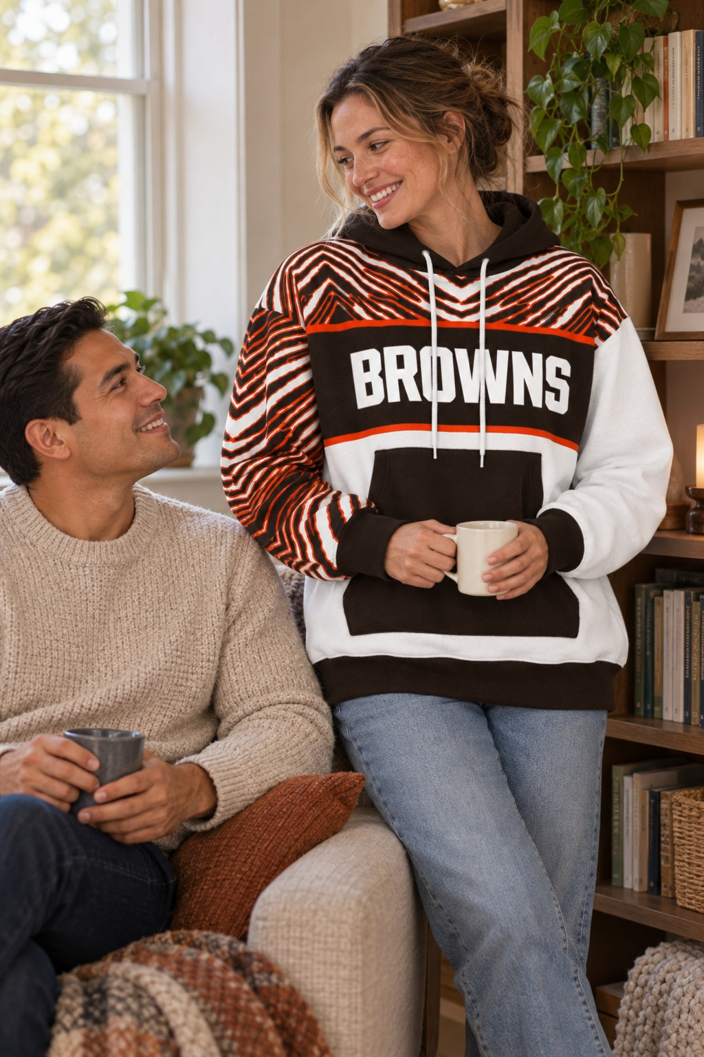 Zubaz NFL Cleveland Browns Unisex 90s Vintage Strong Arm Hoodie