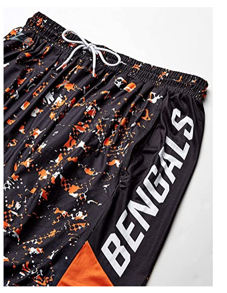 Zubaz NFL Men's Cincinnati Bengals Color Grid Shorts