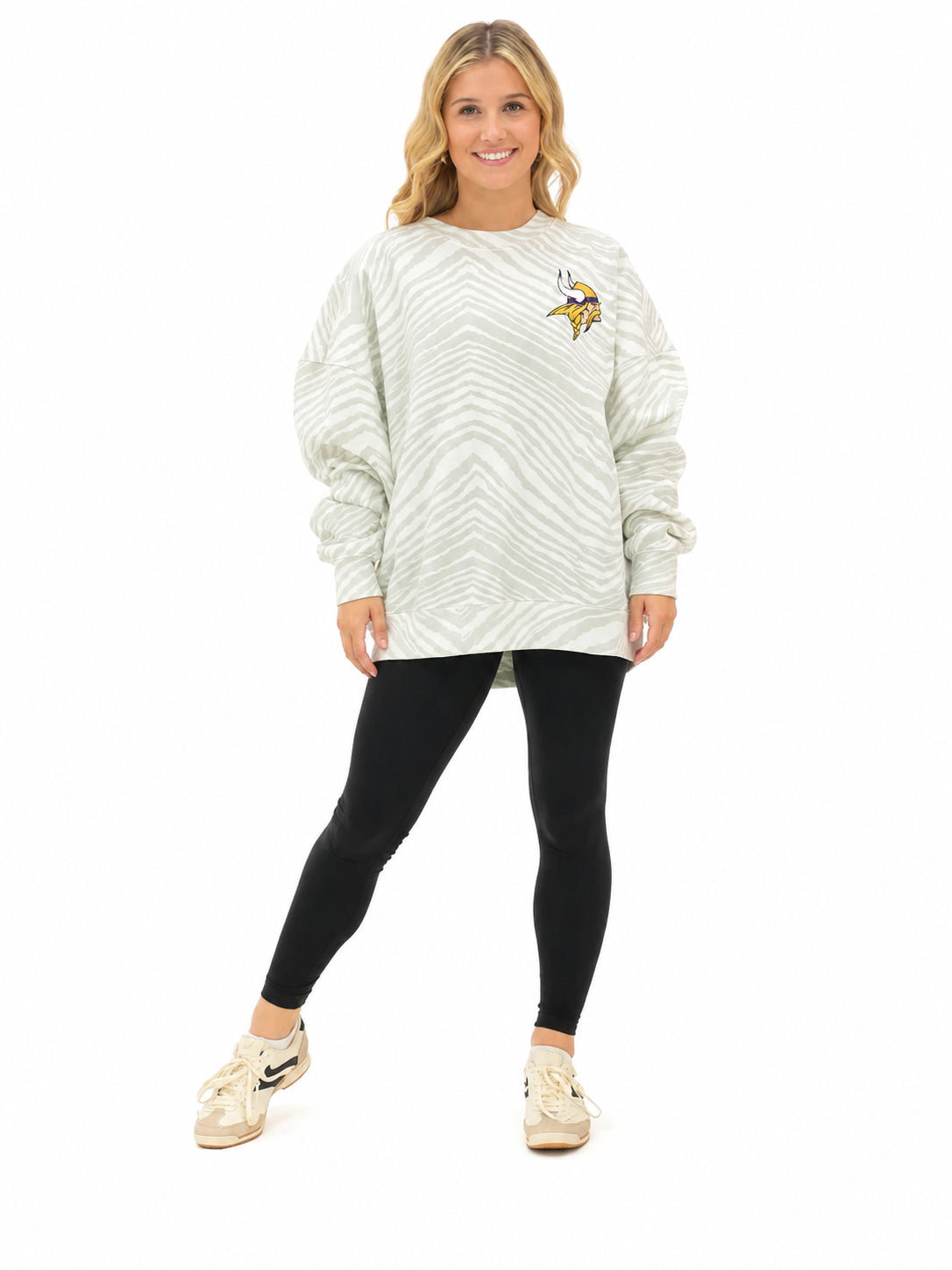 Zubaz NFL Unisex Legends 90s Vintage Full back Zebra Crewneck, Randy Moss-Minnesota Vikings