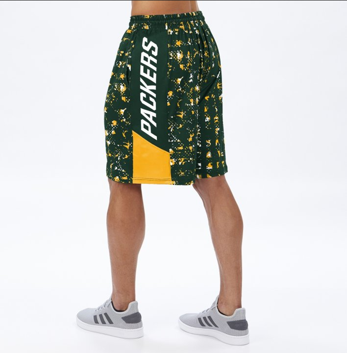 Zubaz NFL Men's Green Bay Packers Color Grid Shorts