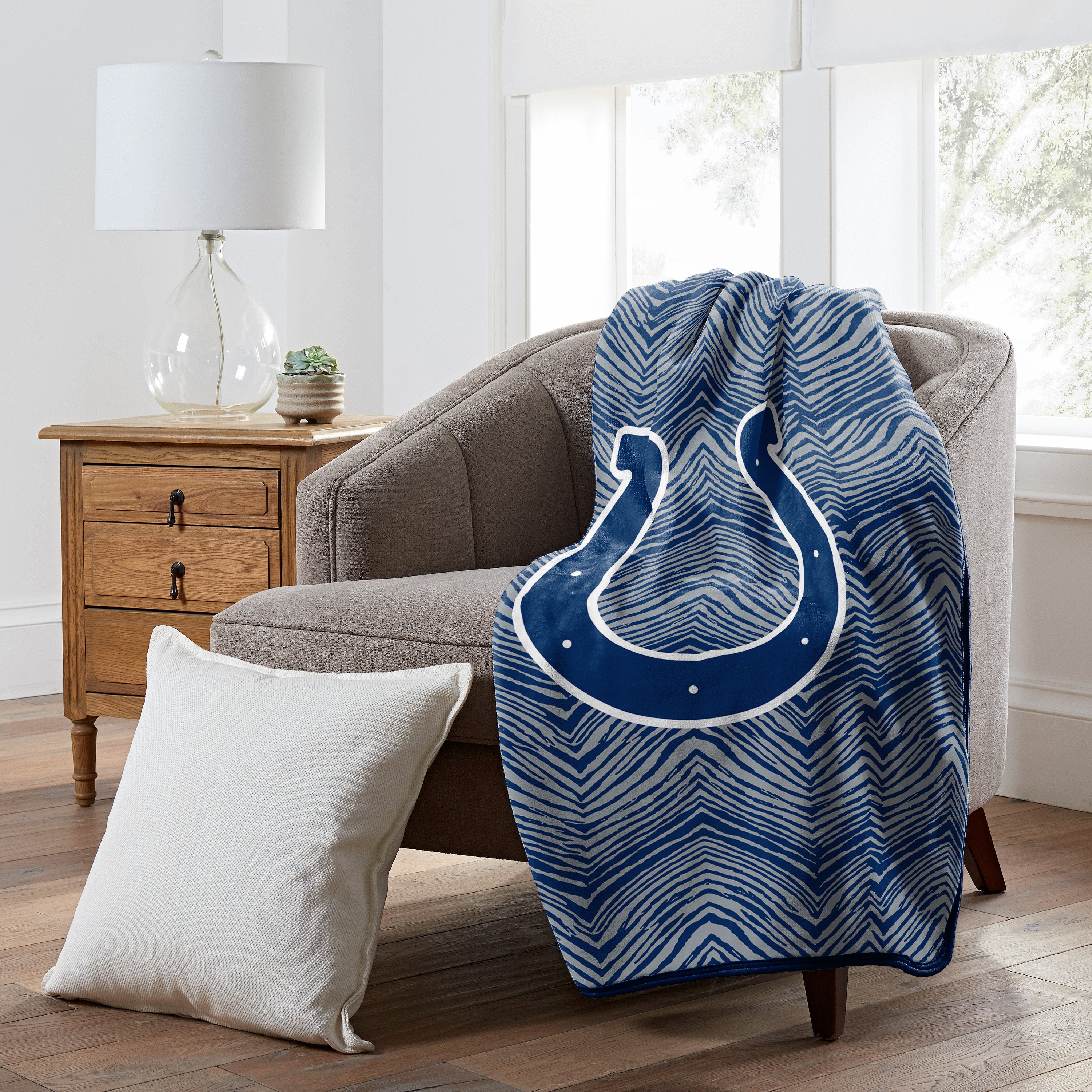 Zubaz X Northwest NFL Indianapolis Colts Zubified Raschel Throw Blanket