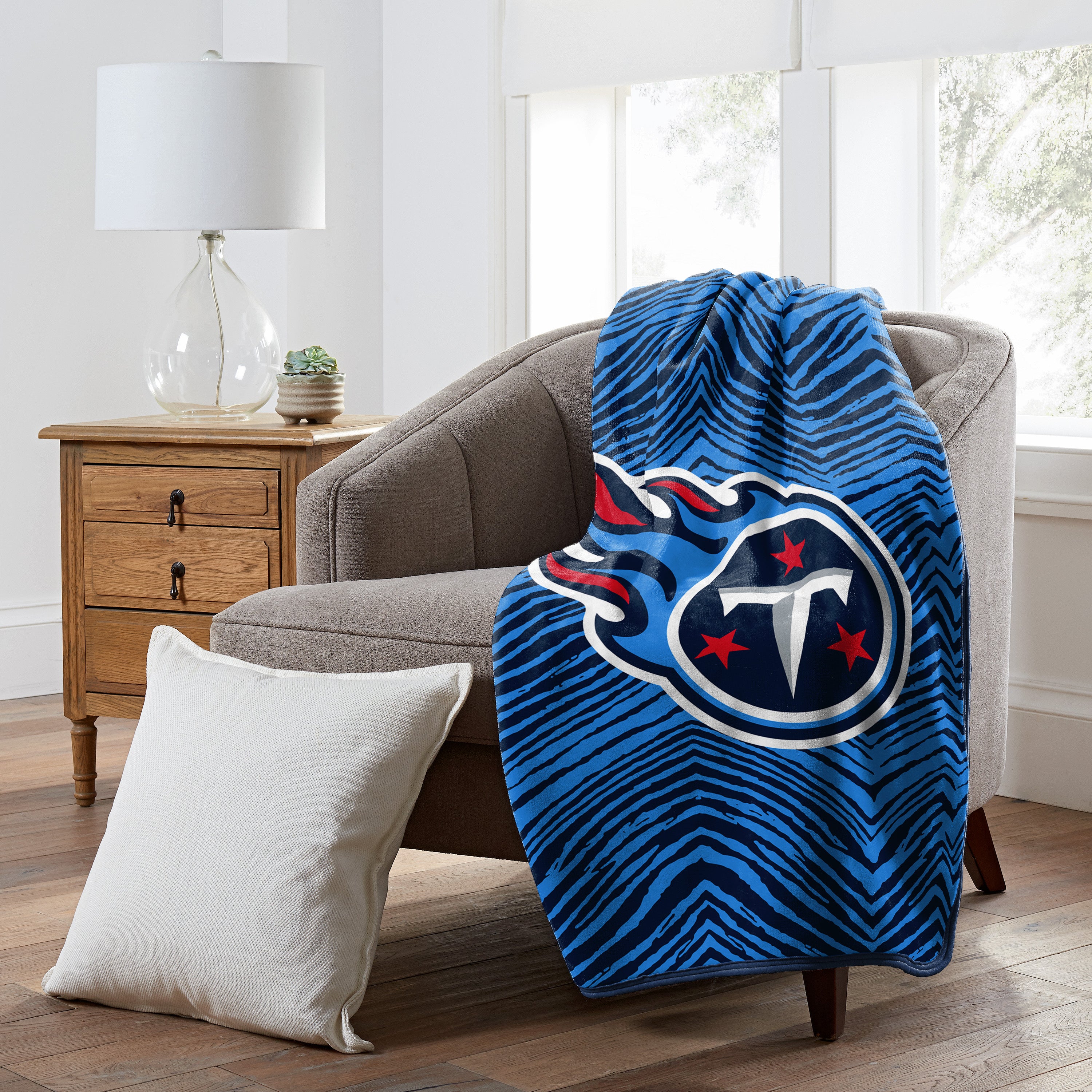 Zubaz X Northwest NFL Tennessee Titans Zubified Raschel Throw Blanket